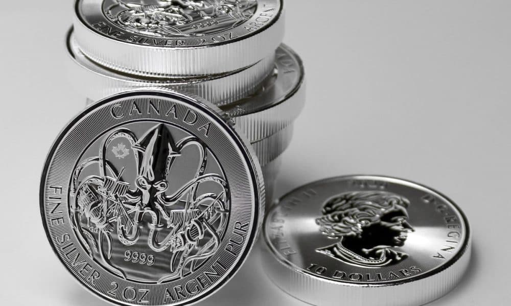 silver and gold round coins