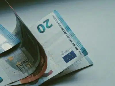 Combien coûte un chèque de banque ?